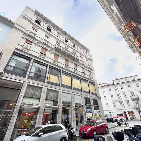 Imbriani 1 Tirabora Short Rent Triest